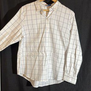 white t-shirt (Blouse)